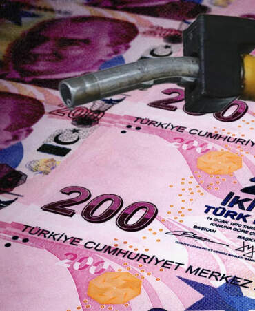 Araç Sahiplerine Kötü Haber: İndirim Rüzgarı Kısa Sürdü! Akaryakıtta Tarihi Zam