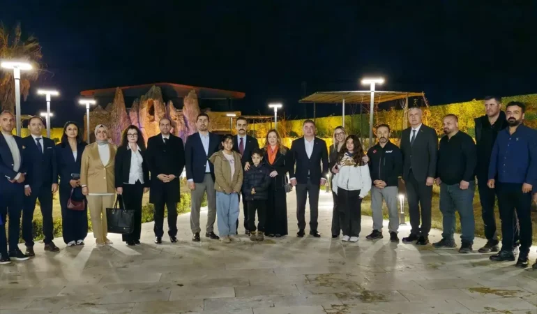 Arnavut Büyükelçi Hatay’da İftar Programında