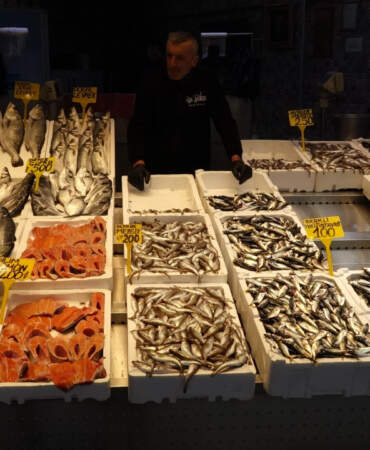 Av Yasağına Sayılı Günler Kala Balık Hallerinde Hareketlilik