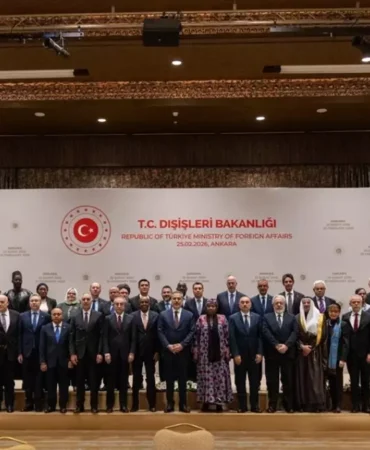 Hakan Fidan, İİT Büyükelçileriyle İftar Yemeğinde Buluştu