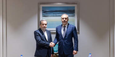 Bakan Fidan, İran Dışişleri Bakanı Arakçi İle Görüştü