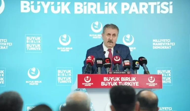 BBP Genel Başkanı Destici, basın toplantısı düzenledi Açıklaması