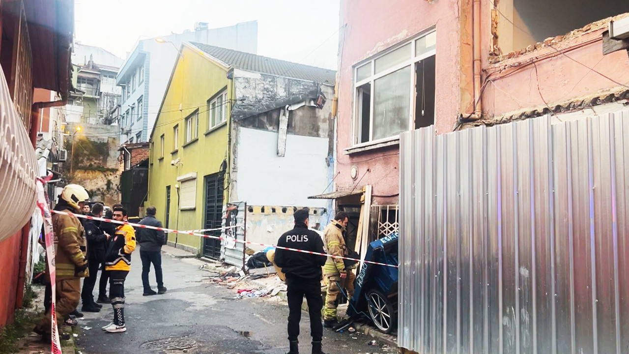 Beyoğlu’nda Korkunç Yangın: Alevlerin Arasında Kalan 2 Yaşındaki Bebek Öldü