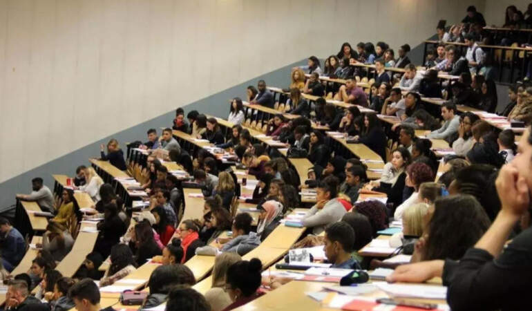 Binlerce Kişinin Beklediği Öğrenci Affında Yeni Dönem: Şartlar Neler, Kimler Yararlanabilecek?