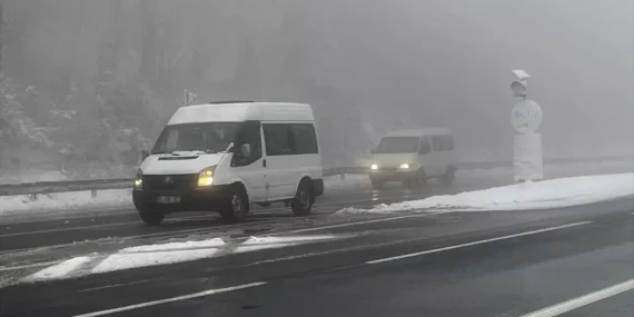 Bolu Dağı’nda Kar ve Sis Etkili