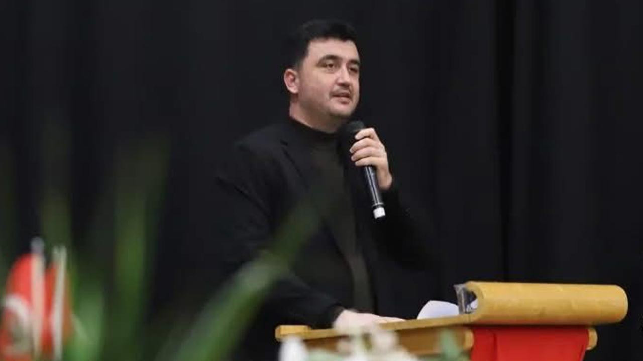 CHP Menderes İlçe Başkanı Mehmet Emin Işık’a Bıçaklı Saldırı