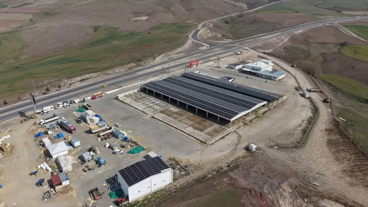 Çubuk’ta Güneş Enerjisi Santrali Hizmete Girdi