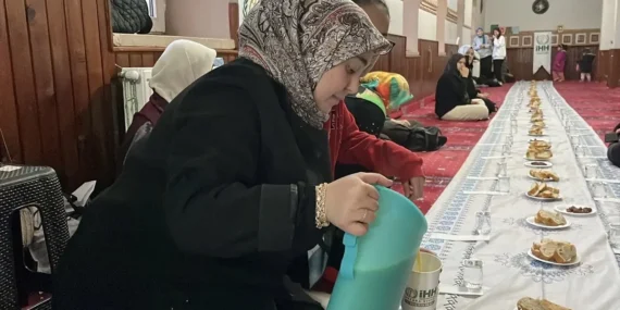 Çubuk’ta Ümmet İftarı Düzenlendi