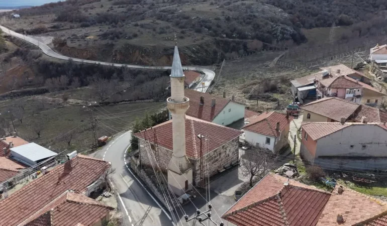 Çubuk’un Tarihi Camileri Ayakta