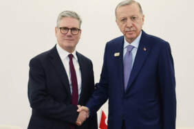 Cumhurbaşkanı Erdoğan, İngiltere Başbakanı Starmer İle Görüştü