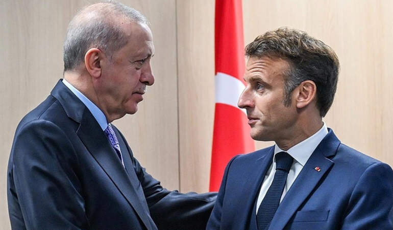 Cumhurbaşkanı Erdoğan, Macron’la İran’ı Görüştü