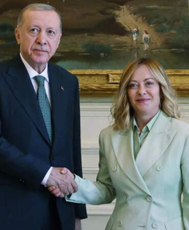 Cumhurbaşkanı Erdoğan, Meloni ile Görüştü