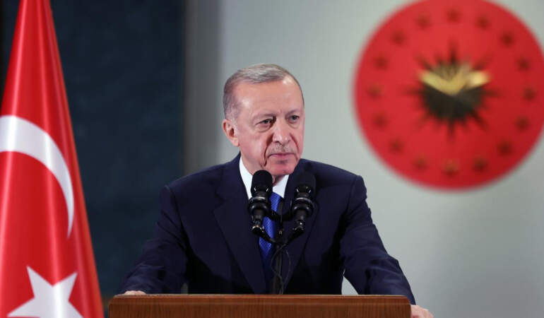 Cumhurbaşkanı Erdoğan’dan Özgür Özel’e Tazminat Davası