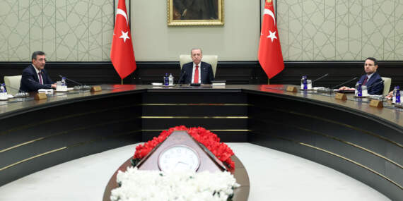 Cumhurbaşkanlığı Kabinesi Sona Erdi