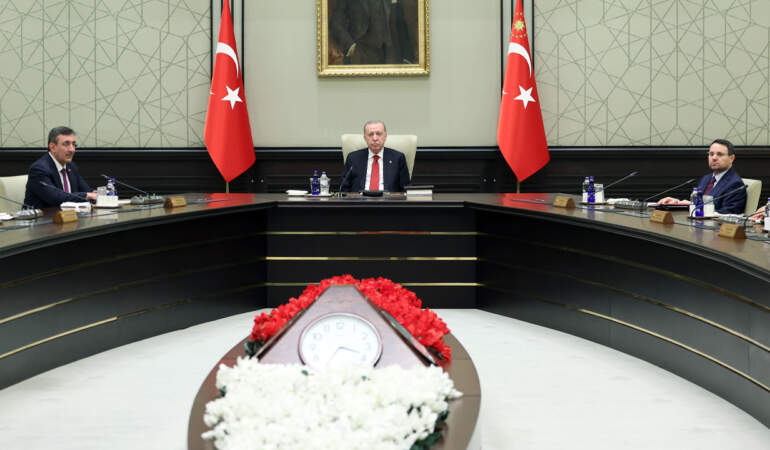 Cumhurbaşkanlığı Kabinesi Sona Erdi