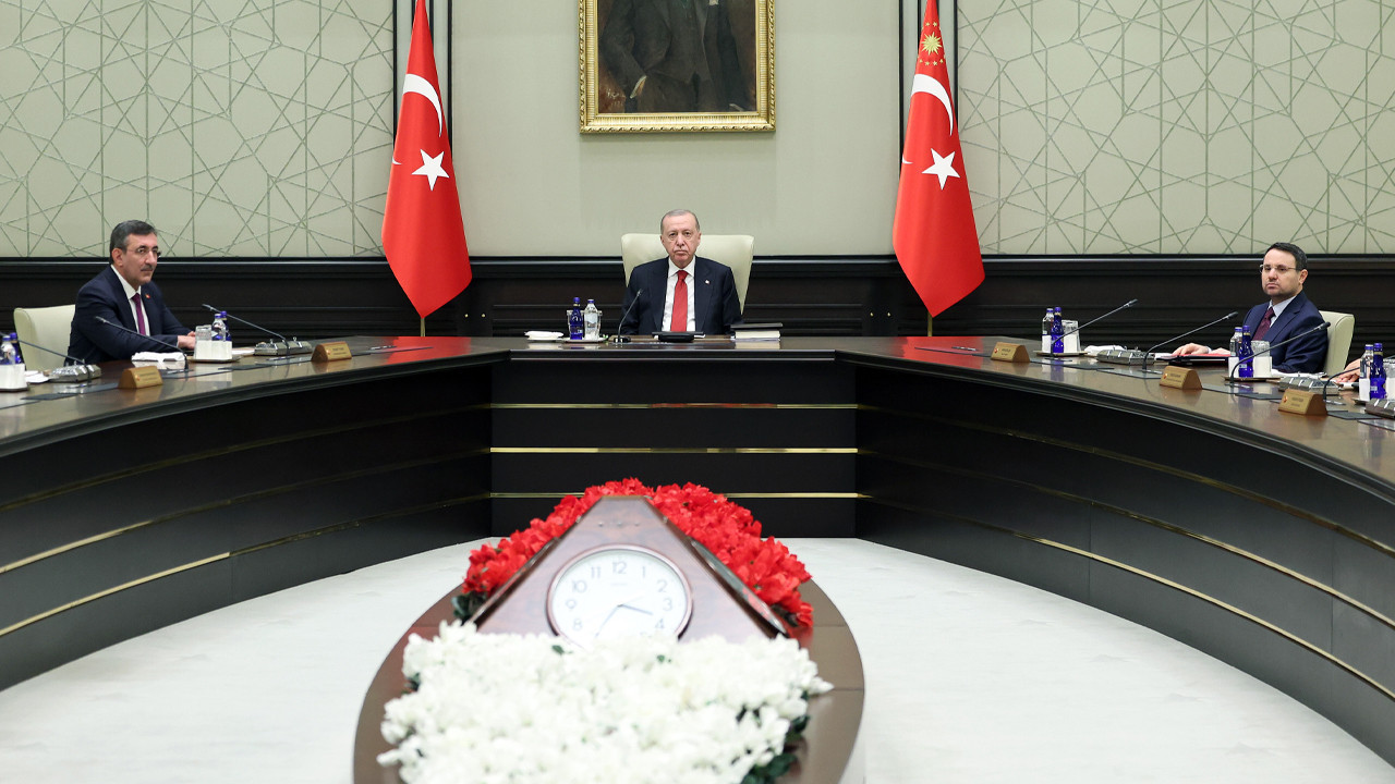Cumhurbaşkanlığı Kabinesi Sona Erdi