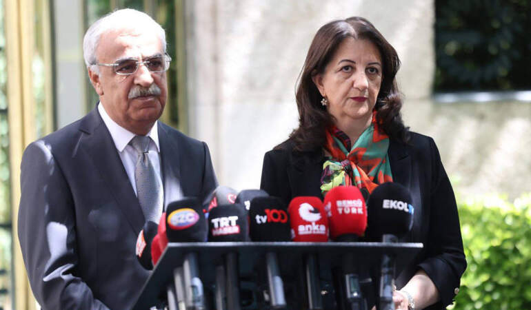 DEM Parti İmralı Heyeti, Akın Gürlek ve Mustafa Çiftçi’yi Ziyaret Edecek