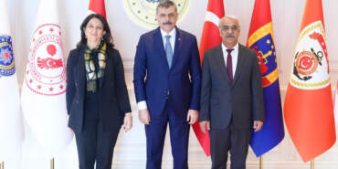 DEM Parti İmralı Heyeti Bakan Çiftçi ile Görüştü