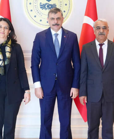 DEM Parti İmralı Heyeti Bakan Çiftçi ile Görüştü