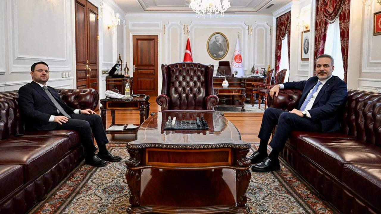 Dışişleri Bakanı Fidan’dan Adalet Bakanı Gürlek’e Ziyaret