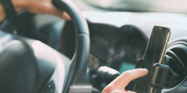 Araç İçinde Koku ve Telefon Tutucu Yasaklandı mı? DMM Noktayı Koydu