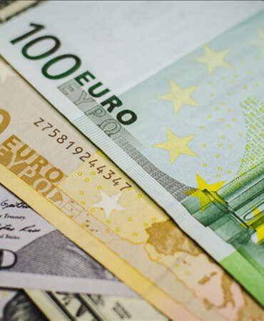 Dolar ve Euroda İlk Rakamlar