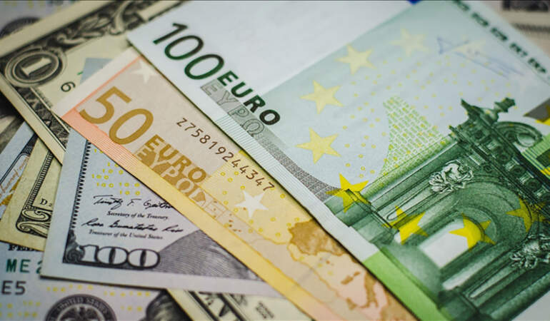 Dolar ve Euroda İlk Rakamlar