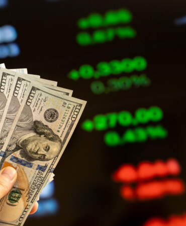 Dolar ve Euroda Son Durum