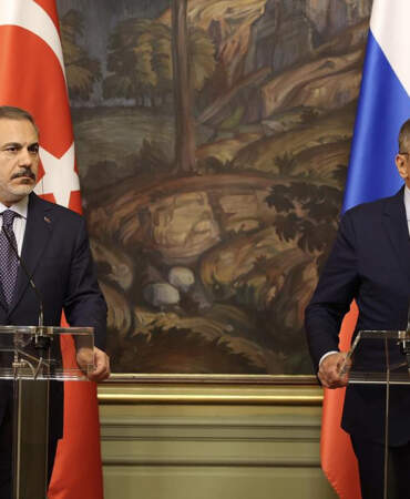 Hakan Fidan’dan Rus Mevkidaşı ile Kritik Temas