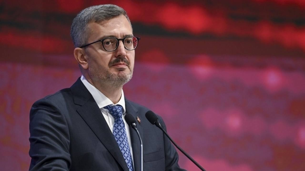 İletişim Başkanı Duran: ‘İç Cepheyi Hedef Alan 41 Sosyal Medya Hesabına Erişim Engeli Getirilmiştir’