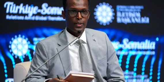 İletişim Başkanlığında ‘Küresel Dönüşüm Sürecinde Türkiye-Somali İlişkileri’ paneli düzenlendi