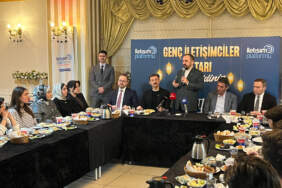 İletişim Fakültesi Öğrencileri İstanbul’da AK Parti’nin İftarında Buluştu