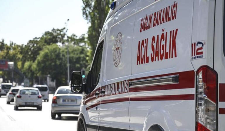 İlkokulda Kar Spreyi Paniği! Onlarca Öğrenci Hastanelik Oldu