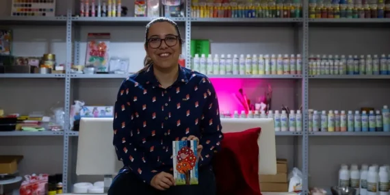 Zeren Koç: Sağır Sanatçıların Temsilcisi