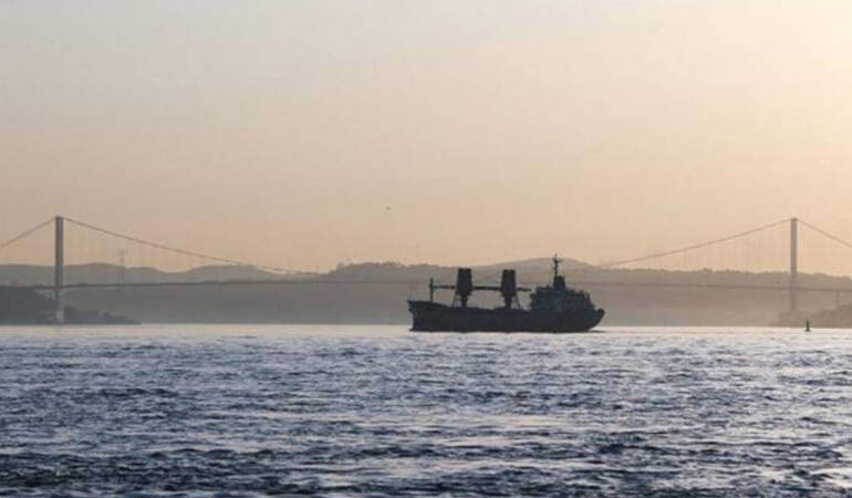 İstanbul Boğazı’nda Gemi Trafiği Çift Yönlü Kapatıldı