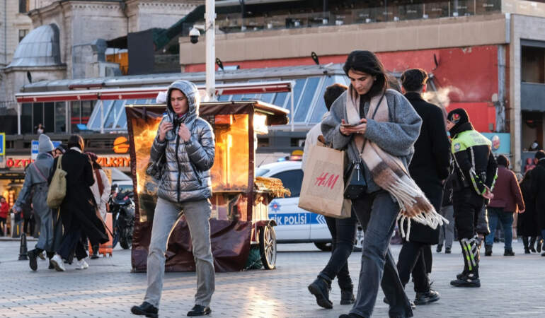 İstanbul İçin Soğuk Hava Uyarısı: Önümüzdeki Haftaya Dikkat, Yeni Dalga Geliyor
