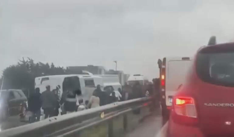 İstanbul’da İşçi Servisi Kaza Yaptı, 1 Ölü