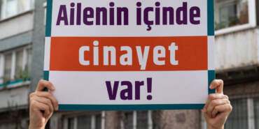 İstanbul’da Kadın Cinayeti: Evli Olduğu Kadını Darp Ederek Öldürdü! ‘Ayaklarından Bağlanmış’