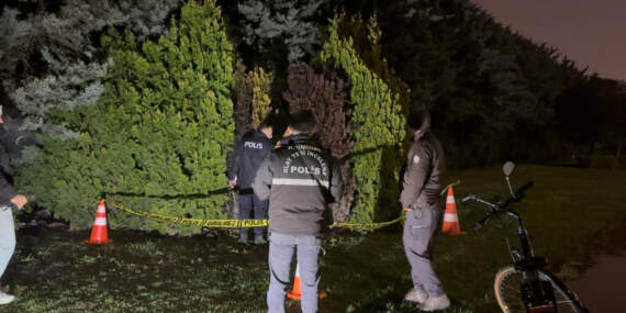 İstanbul’da Parkta Ceset Bulundu