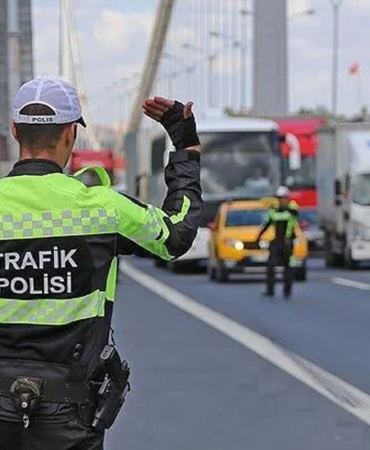 İstanbul’da Trafiğe 8 Mart Ayarı… Bu Yollar Kapalı Olacak