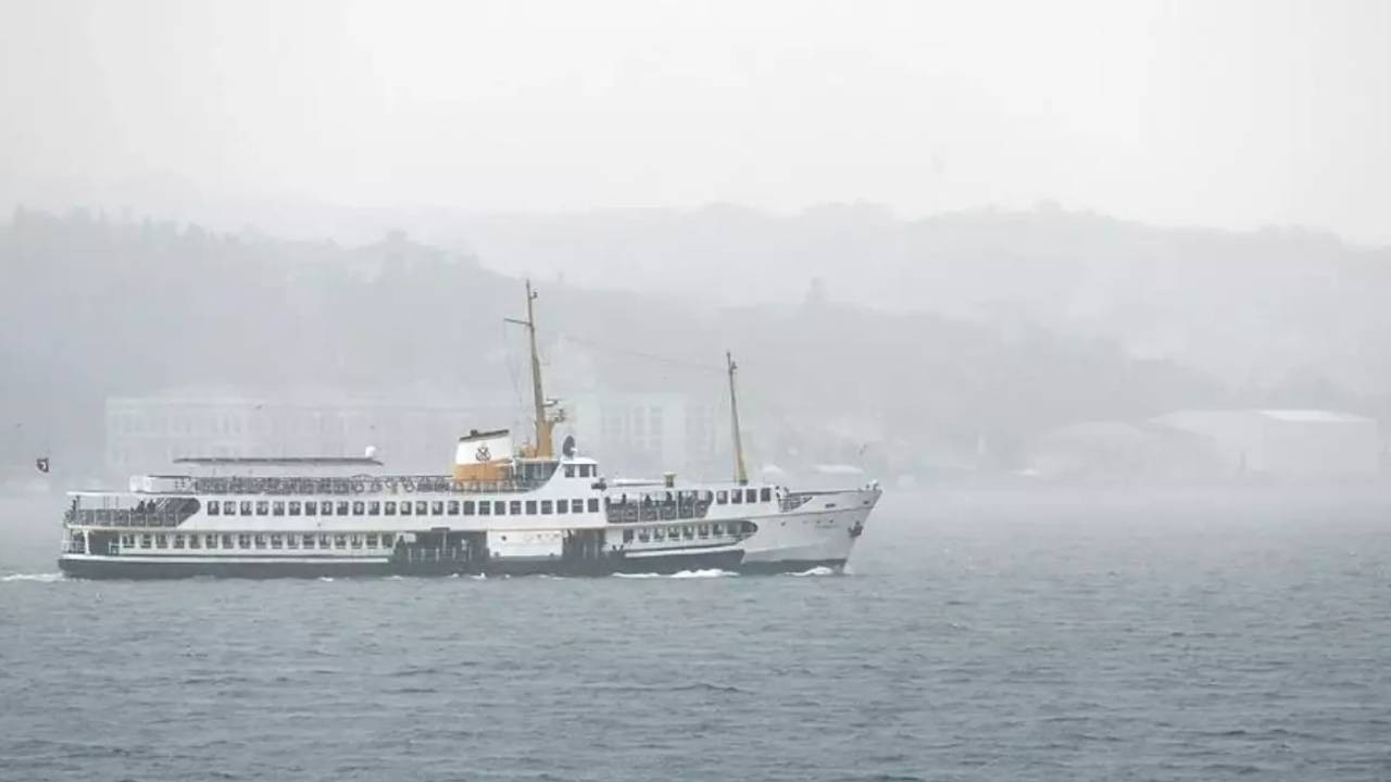 İstanbul’da Vapur Seferlerine Sis Engeli