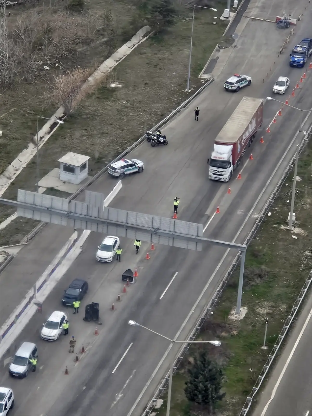 Ankara’da Helikopter Destekli Trafik Denetimi
