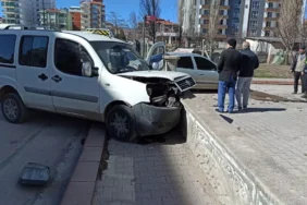 Kahramankazan’da Trafik Kazası: 2 Yaralı