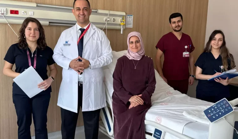 Almanca Öğretmenine Nadir Tümör Ameliyatı