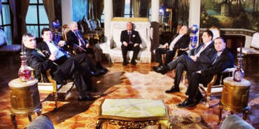 Kurtlar Vadisi’nde Konsey Toplantıları Yapılıyordu: ‘Baron’un Yalısı Satışa Çıktı