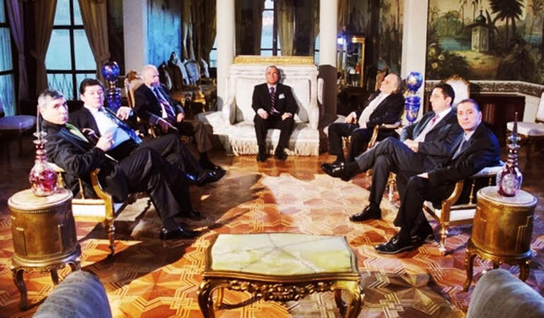 Kurtlar Vadisi’nde Konsey Toplantıları Yapılıyordu: ‘Baron’un Yalısı Satışa Çıktı