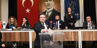 Kuşadası Belediyesi’nde Seçim! Başkan Vekili Belli Oldu