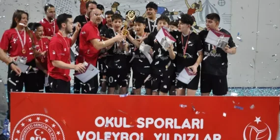 Voleybol Şampiyonası Kütahya’da Sona Erdi