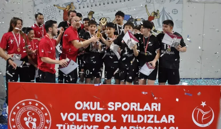Voleybol Şampiyonası Kütahya’da Sona Erdi