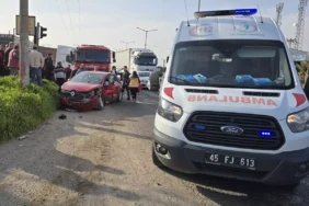 Turgutlu’da Trafik Kazası: 3 Yaralı